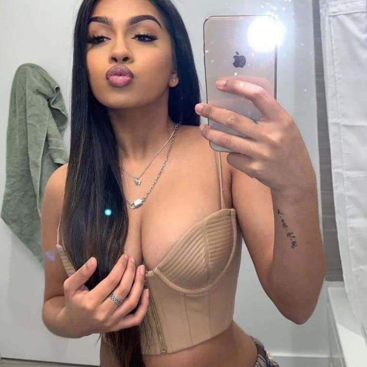 noidaescorts65